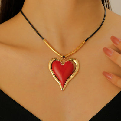 Exaggerated Large Heart Necklace Sweet and Spicy Lolita Style