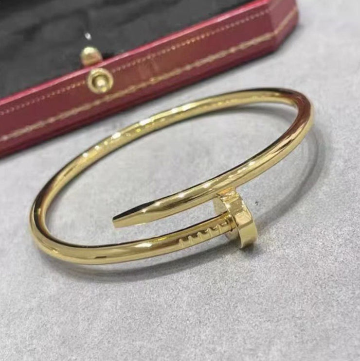 Precision Thick Plating Head and Tail Diamond Fashion Three-Circle