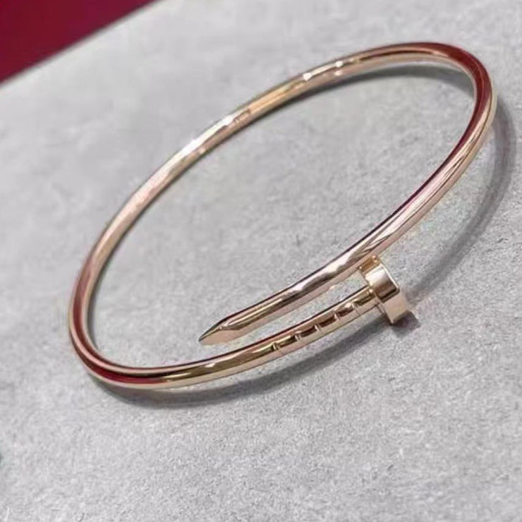 Precision Thick Plating Head and Tail Diamond Fashion Three-Circle