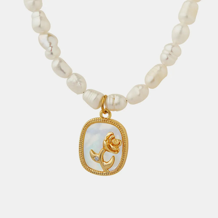 French Baroque freshwater pearl chain oval plate