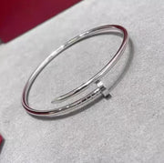 Precision Thick Plating Head and Tail Diamond Fashion Three-Circle