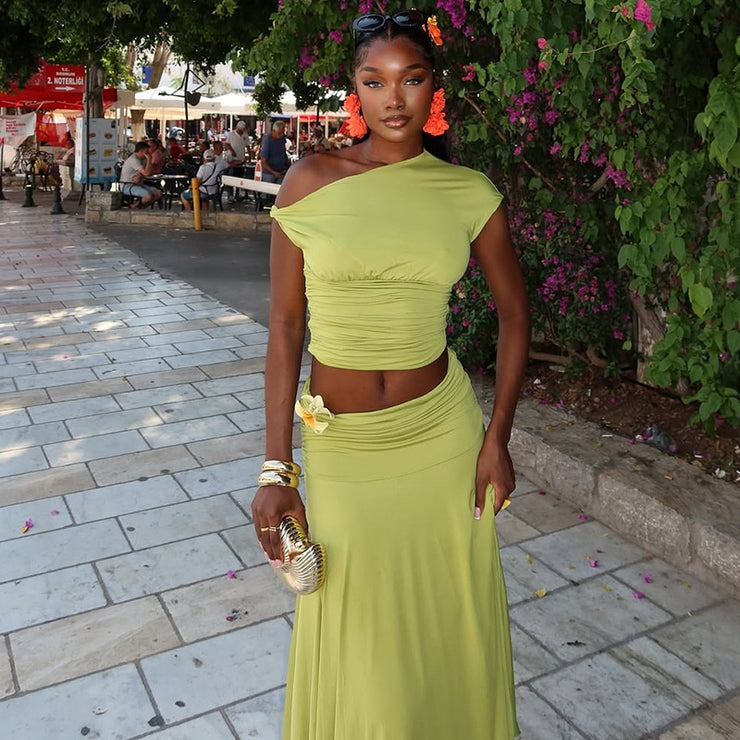 Skirt Set Pleated Oblique Collar Two-Piece Single Shoulder Solid Color Women's Fashion